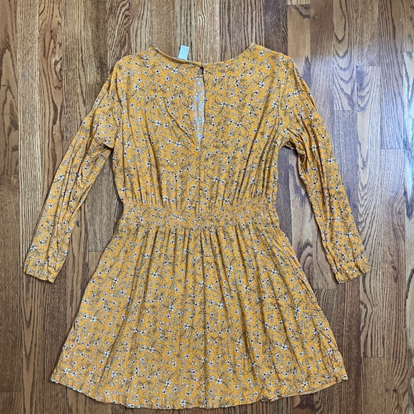 H&M Dress - Picture 4 of 4